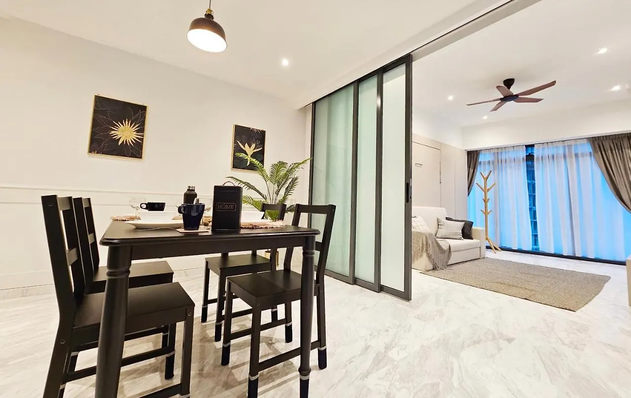 Eaton Residence Klcc View With Infinity Pool 伊顿公寓 豪景园 双子塔无边际泳池 쿠알라룸푸르
