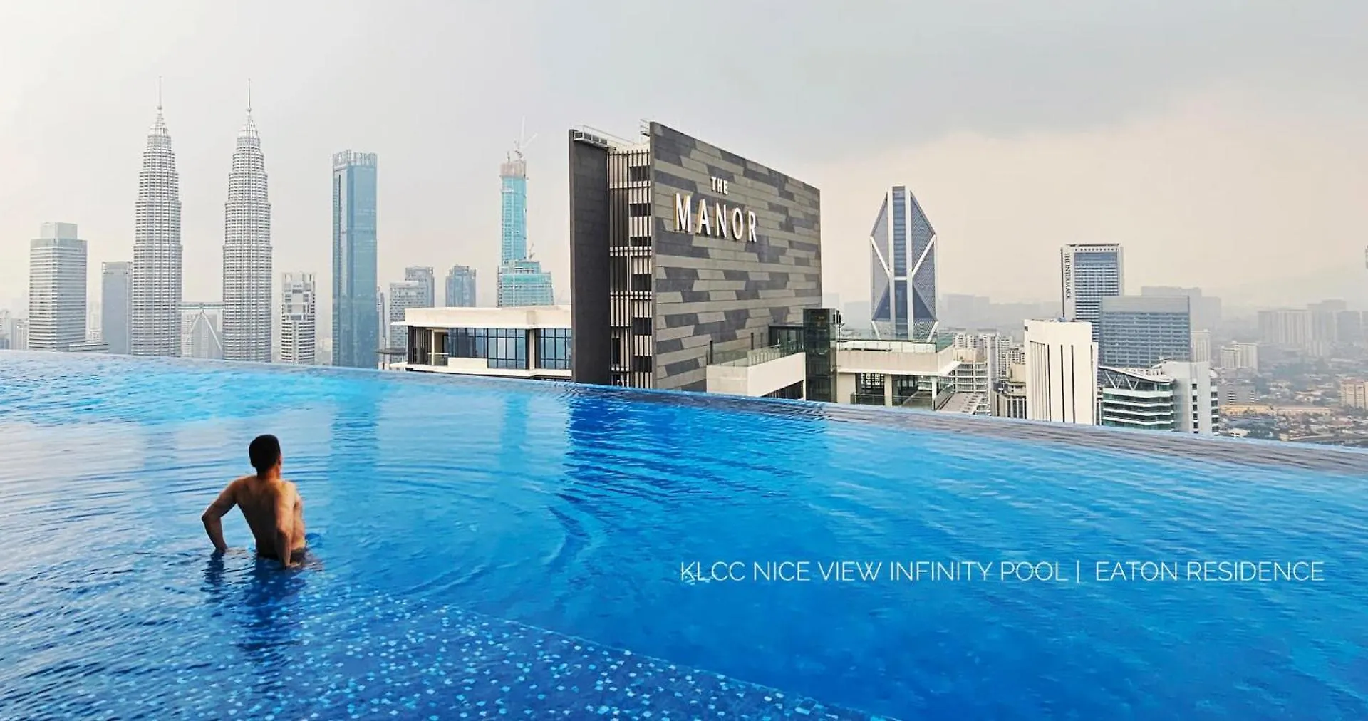 Eaton Residence Klcc View With Infinity Pool 伊顿公寓 豪景园 双子塔无边际泳池 쿠알라룸푸르 말레이시아